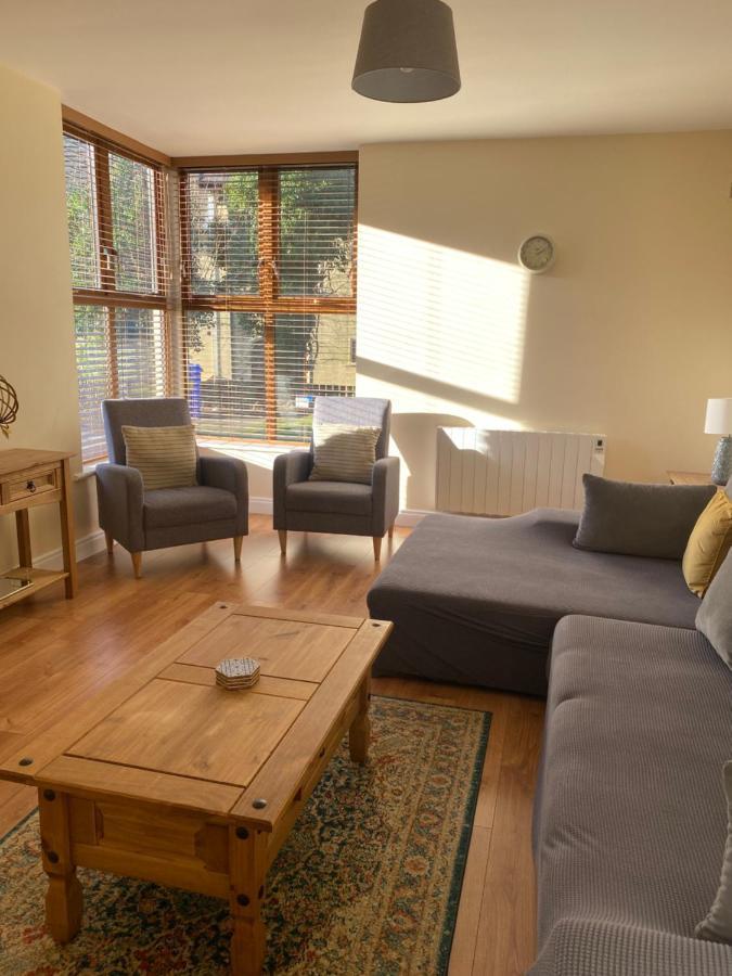 דירות Glengesh Court. Ardara Town Centre. מראה חיצוני תמונה